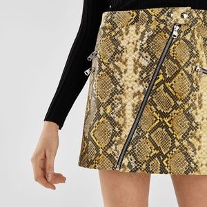 Bershka Zip Up Faux Snakeskin Skirt (Yellow)